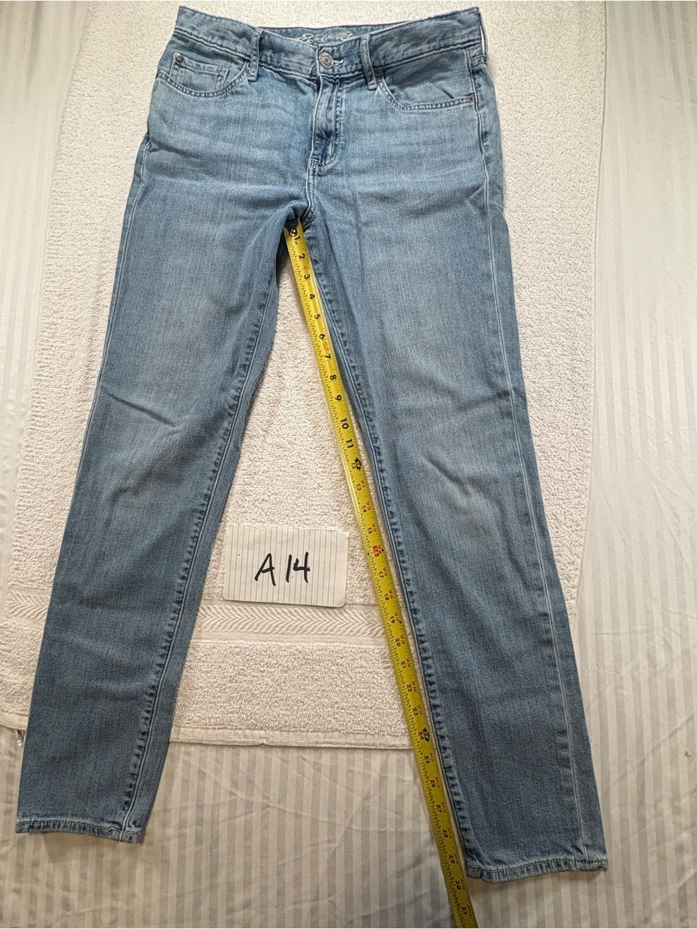 Eddie Bauer Boyfriend Slim Leg Jeans Medium Wash Blue Denim Women's 4 30x30